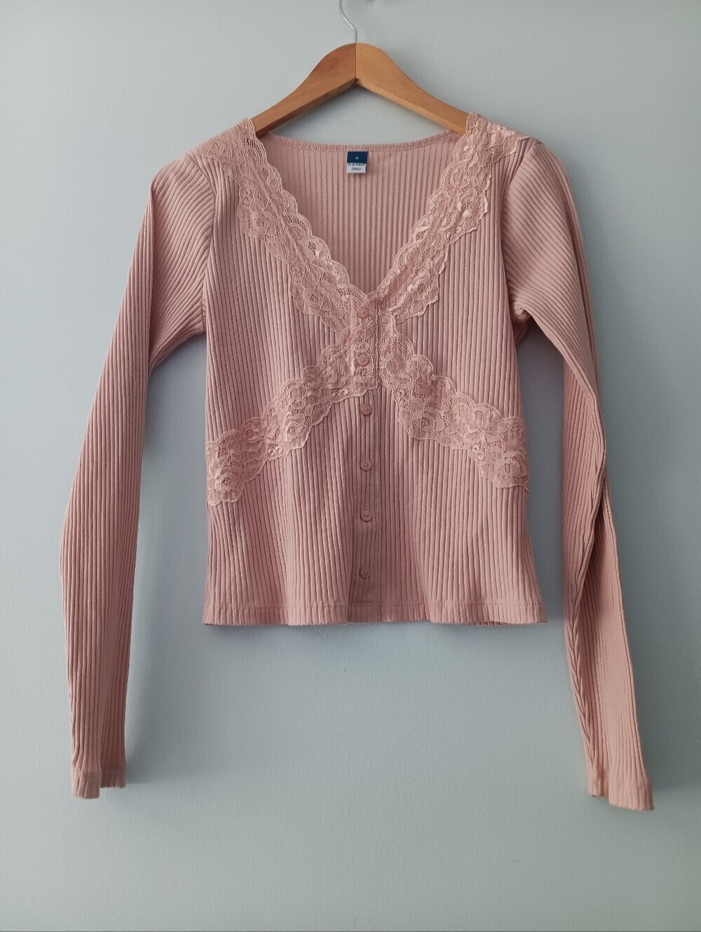 Old Navy Petal Pink Coquette Lace Accent Ribbed V Neck Top M - Picture 2 of 7